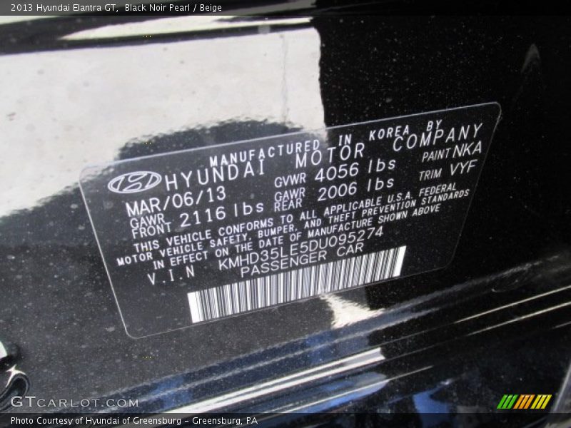 Black Noir Pearl / Beige 2013 Hyundai Elantra GT