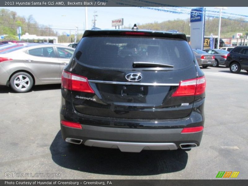 Becketts Black / Gray 2013 Hyundai Santa Fe GLS AWD