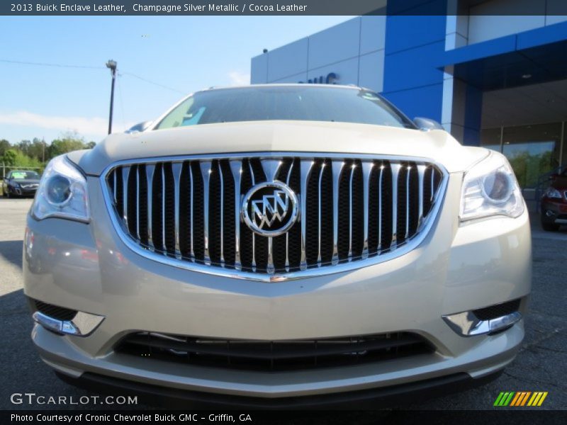 Champagne Silver Metallic / Cocoa Leather 2013 Buick Enclave Leather