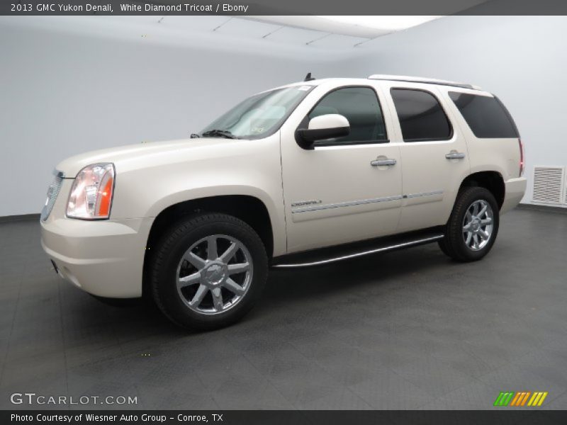White Diamond Tricoat / Ebony 2013 GMC Yukon Denali