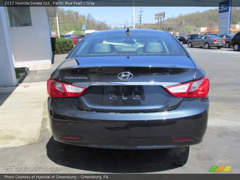 Pacific Blue Pearl / Gray 2013 Hyundai Sonata GLS