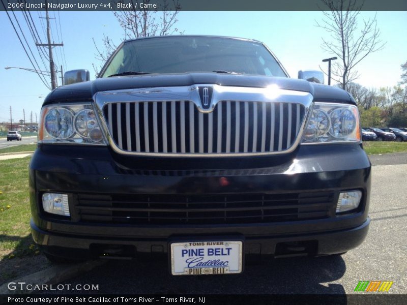 Black / Camel 2006 Lincoln Navigator Luxury 4x4