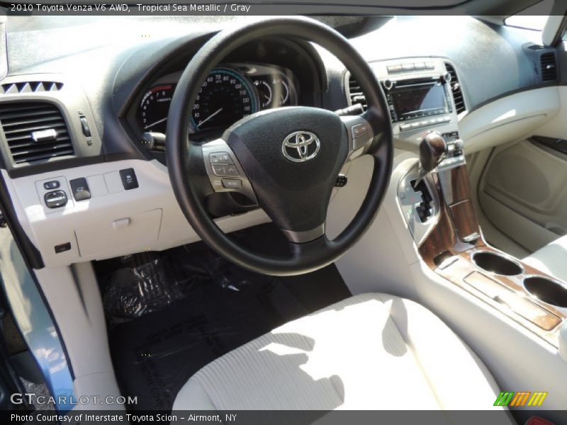 Tropical Sea Metallic / Gray 2010 Toyota Venza V6 AWD