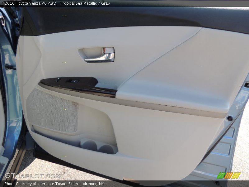 Tropical Sea Metallic / Gray 2010 Toyota Venza V6 AWD