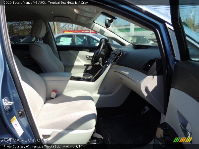 Tropical Sea Metallic / Gray 2010 Toyota Venza V6 AWD