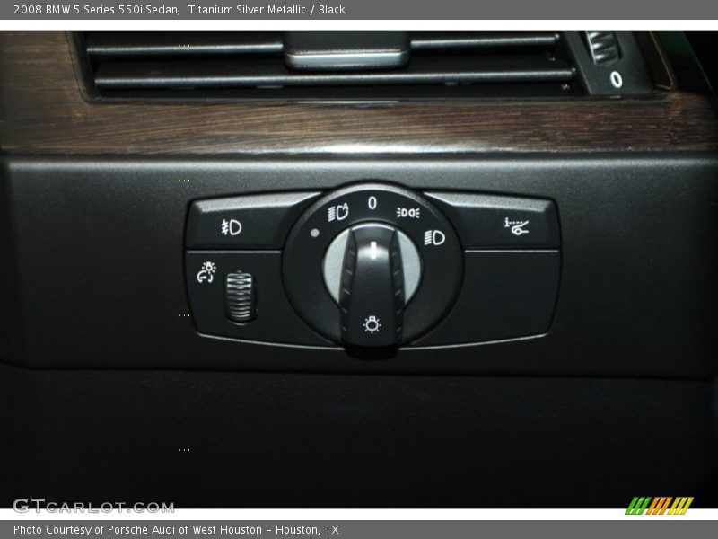 Controls of 2008 5 Series 550i Sedan