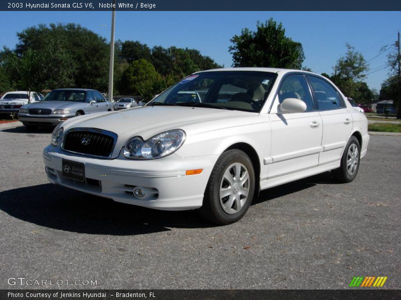 Noble White / Beige 2003 Hyundai Sonata GLS V6