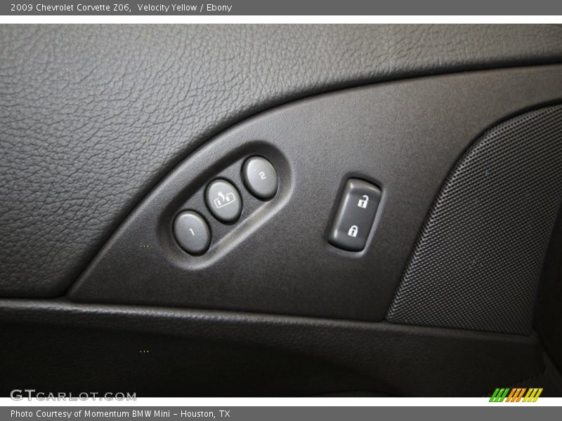 Controls of 2009 Corvette Z06