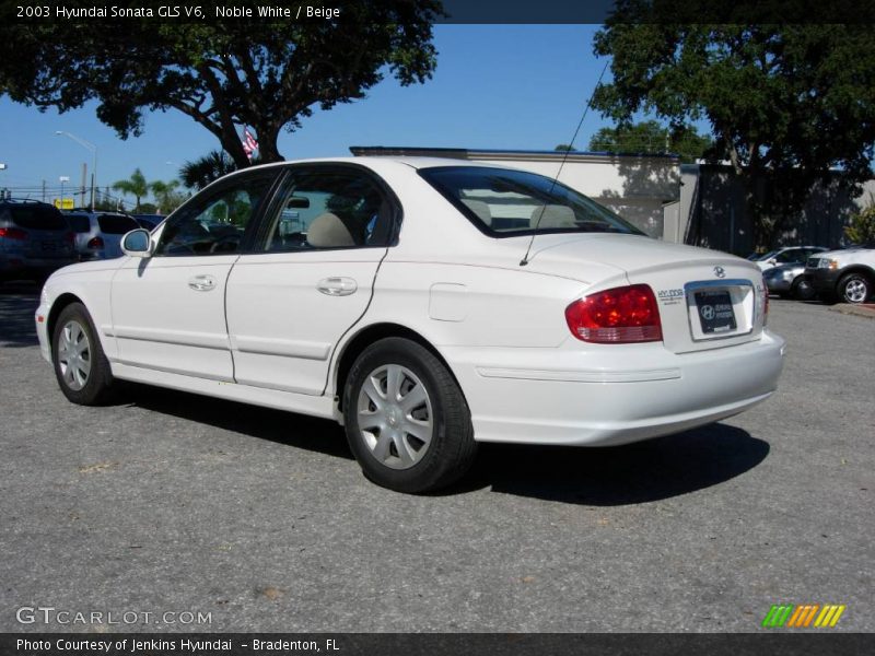 Noble White / Beige 2003 Hyundai Sonata GLS V6