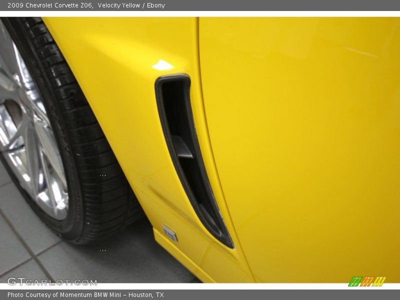 Velocity Yellow / Ebony 2009 Chevrolet Corvette Z06