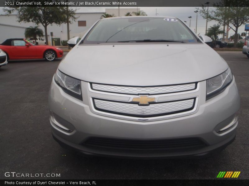 Silver Ice Metallic / Jet Black/Ceramic White Accents 2013 Chevrolet Volt