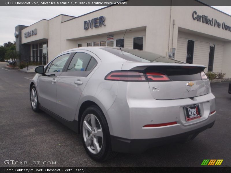 Silver Ice Metallic / Jet Black/Ceramic White Accents 2013 Chevrolet Volt