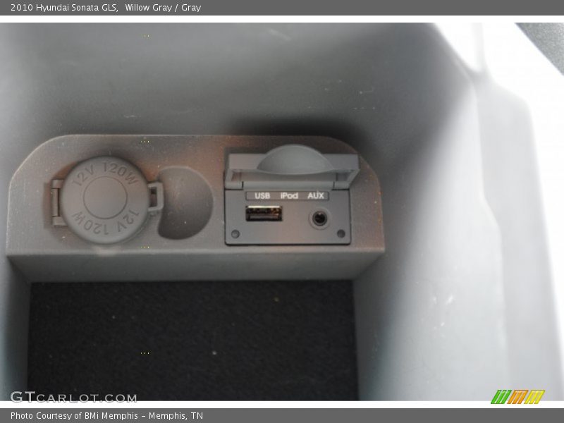 Willow Gray / Gray 2010 Hyundai Sonata GLS