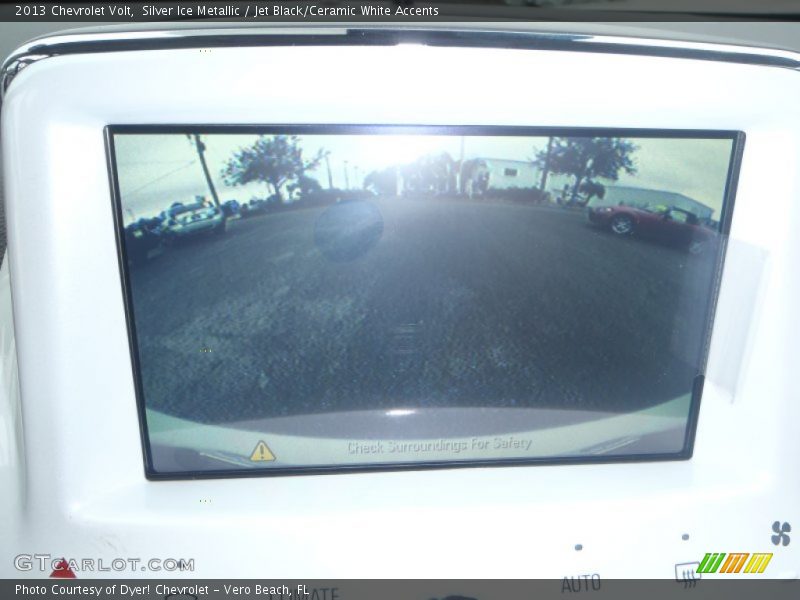 Silver Ice Metallic / Jet Black/Ceramic White Accents 2013 Chevrolet Volt