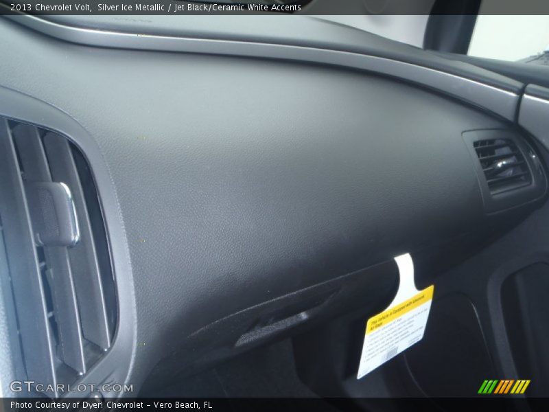 Silver Ice Metallic / Jet Black/Ceramic White Accents 2013 Chevrolet Volt
