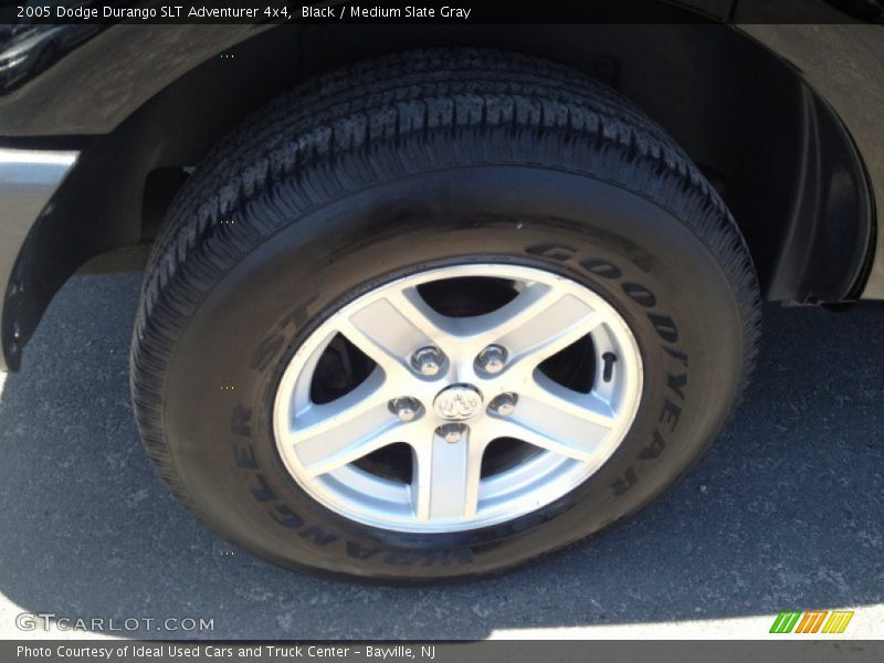 Black / Medium Slate Gray 2005 Dodge Durango SLT Adventurer 4x4
