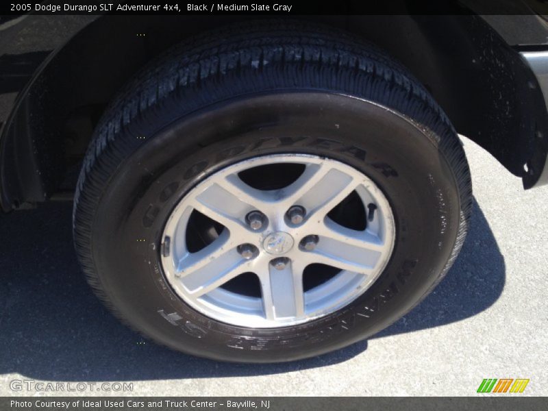 Black / Medium Slate Gray 2005 Dodge Durango SLT Adventurer 4x4