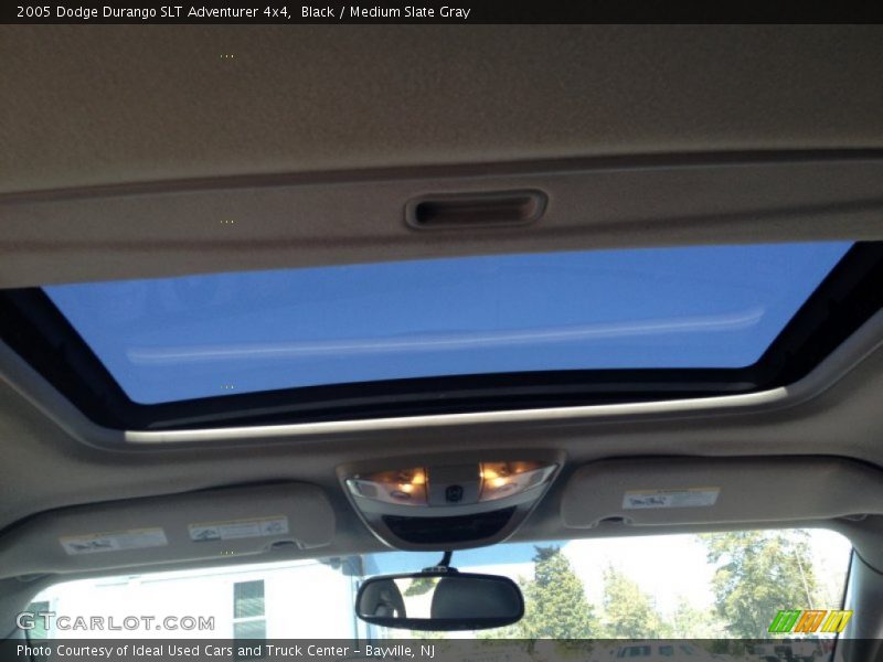 Black / Medium Slate Gray 2005 Dodge Durango SLT Adventurer 4x4