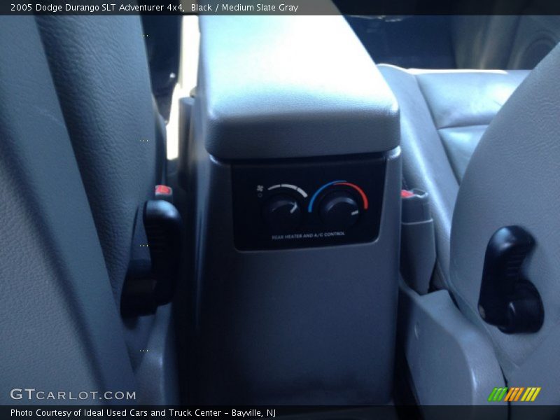 Black / Medium Slate Gray 2005 Dodge Durango SLT Adventurer 4x4