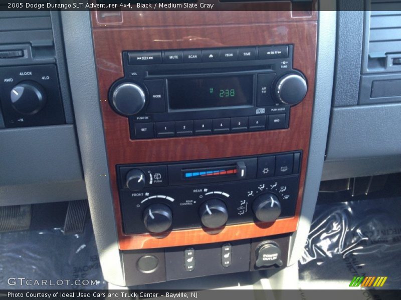 Black / Medium Slate Gray 2005 Dodge Durango SLT Adventurer 4x4