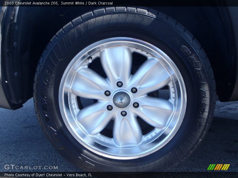 Summit White / Dark Charcoal 2003 Chevrolet Avalanche Z66