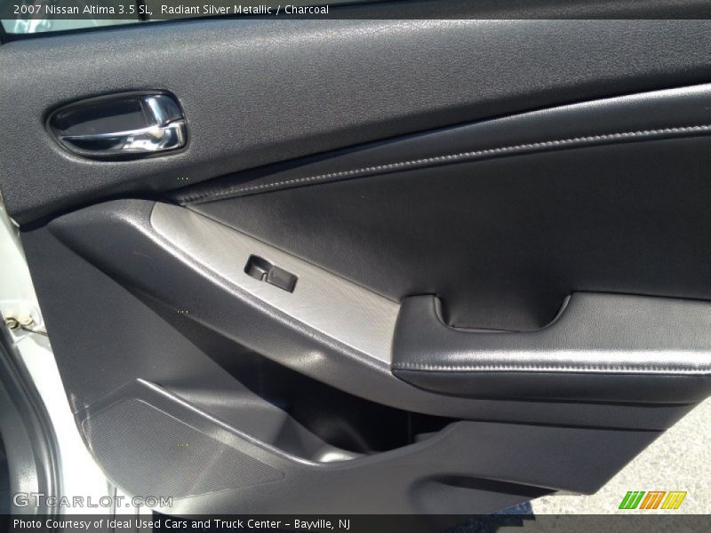 Radiant Silver Metallic / Charcoal 2007 Nissan Altima 3.5 SL