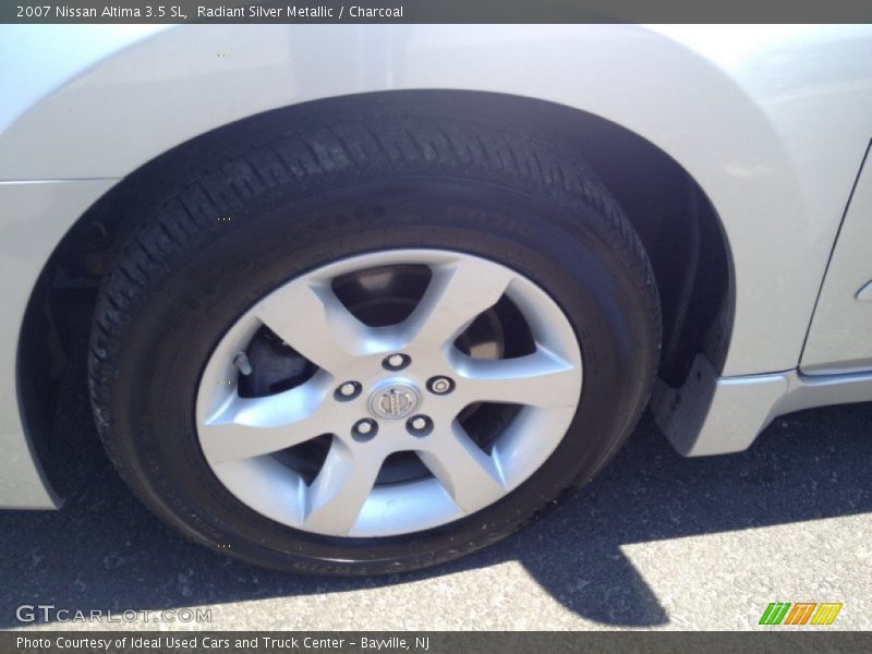 Radiant Silver Metallic / Charcoal 2007 Nissan Altima 3.5 SL