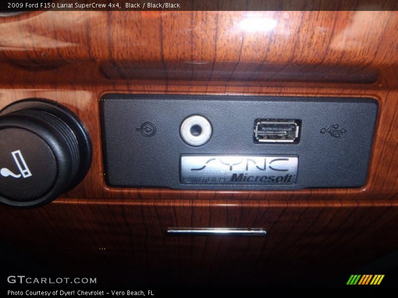 Black / Black/Black 2009 Ford F150 Lariat SuperCrew 4x4