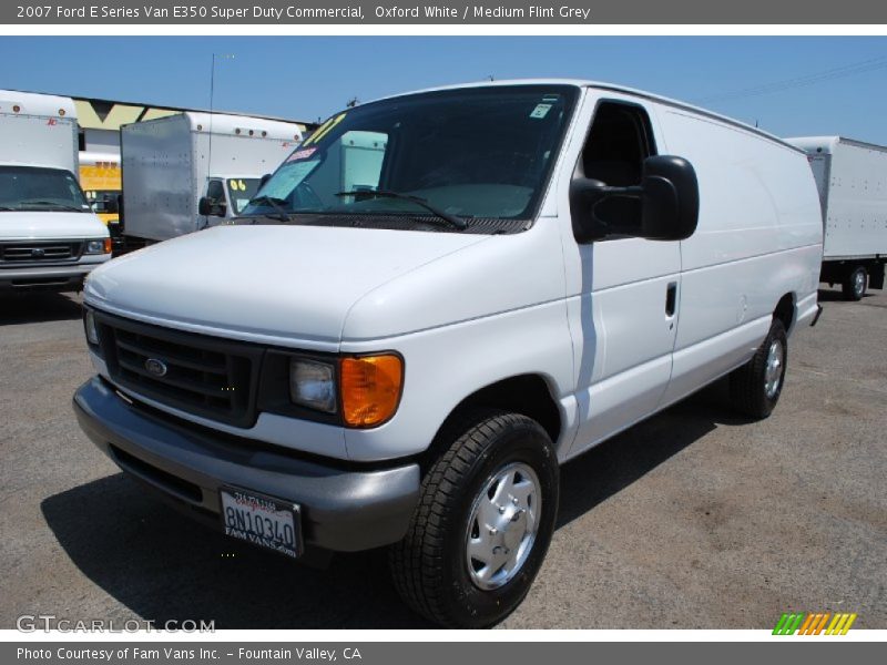 Oxford White / Medium Flint Grey 2007 Ford E Series Van E350 Super Duty Commercial