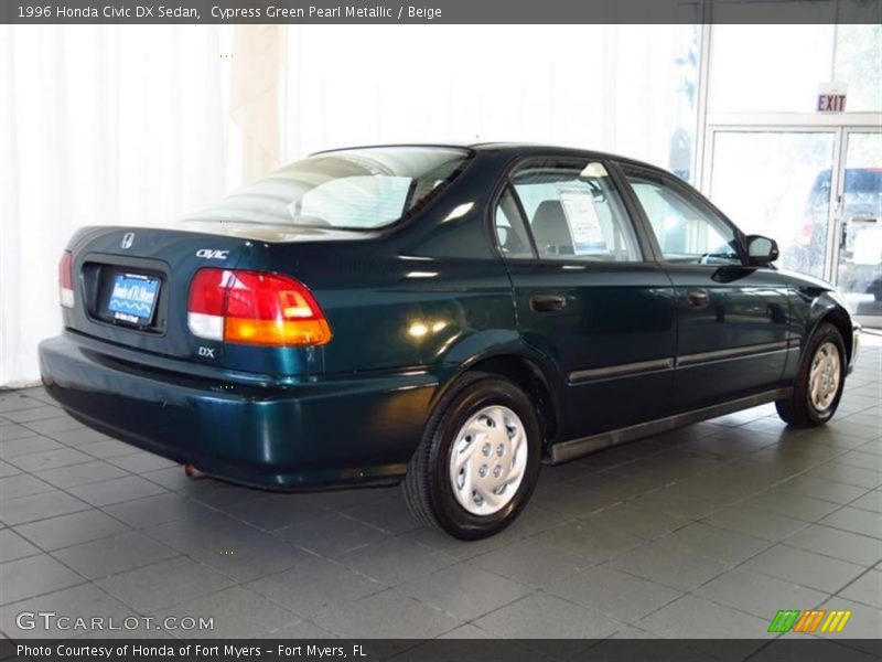 Cypress Green Pearl Metallic / Beige 1996 Honda Civic DX Sedan