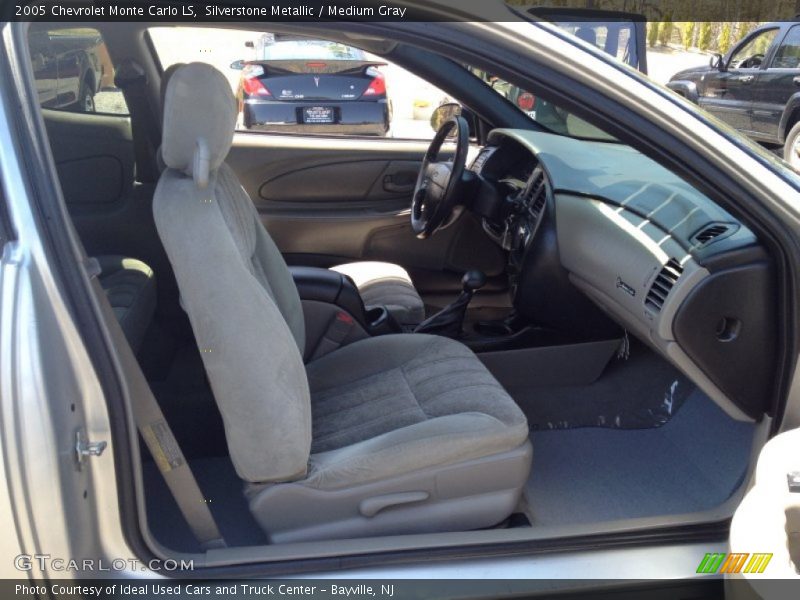 Silverstone Metallic / Medium Gray 2005 Chevrolet Monte Carlo LS