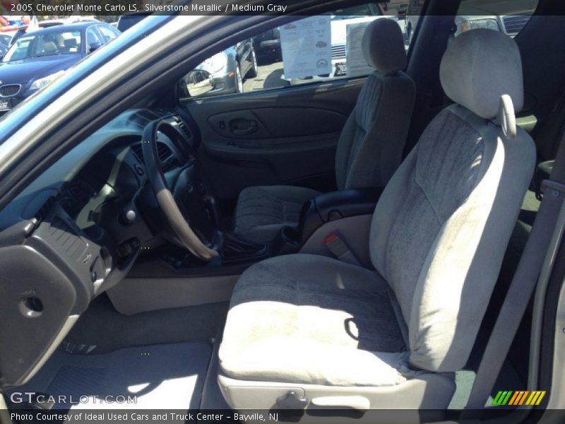 Silverstone Metallic / Medium Gray 2005 Chevrolet Monte Carlo LS