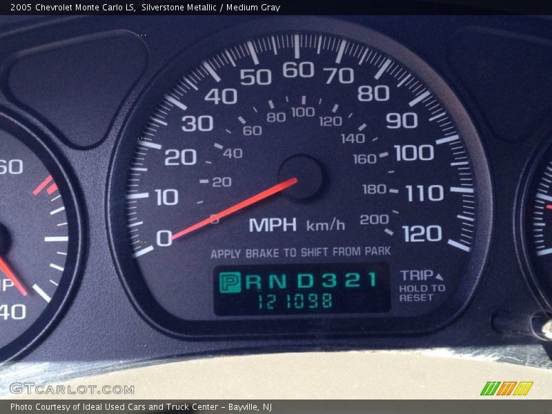 Silverstone Metallic / Medium Gray 2005 Chevrolet Monte Carlo LS
