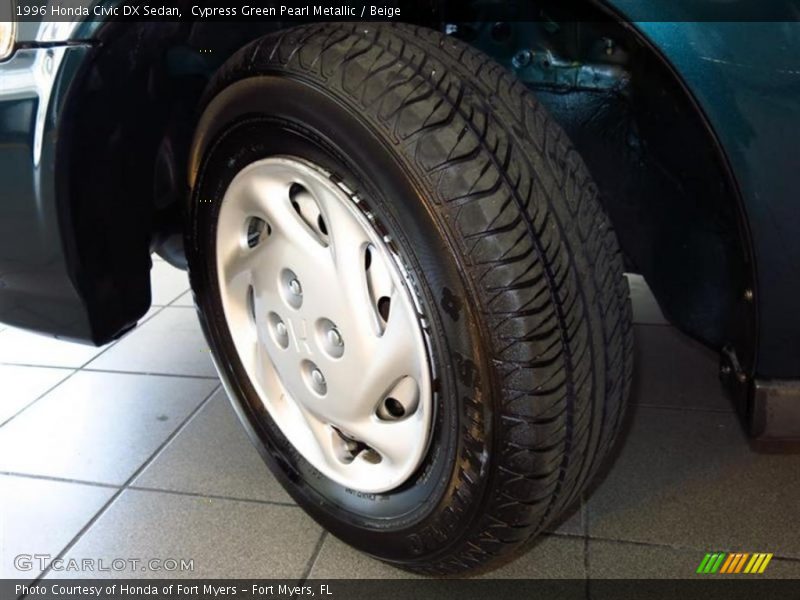 Cypress Green Pearl Metallic / Beige 1996 Honda Civic DX Sedan