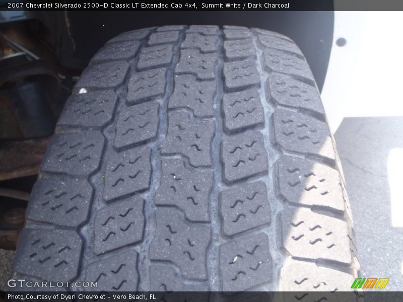Summit White / Dark Charcoal 2007 Chevrolet Silverado 2500HD Classic LT Extended Cab 4x4