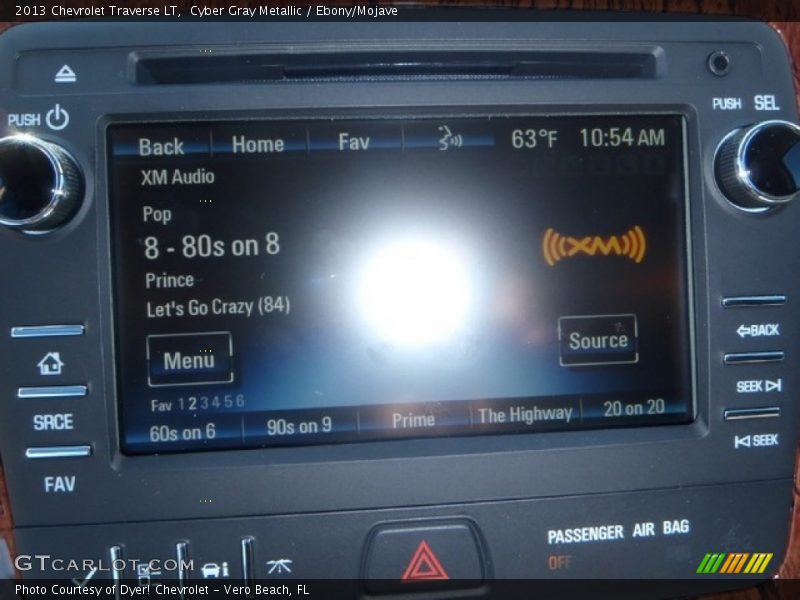 Cyber Gray Metallic / Ebony/Mojave 2013 Chevrolet Traverse LT