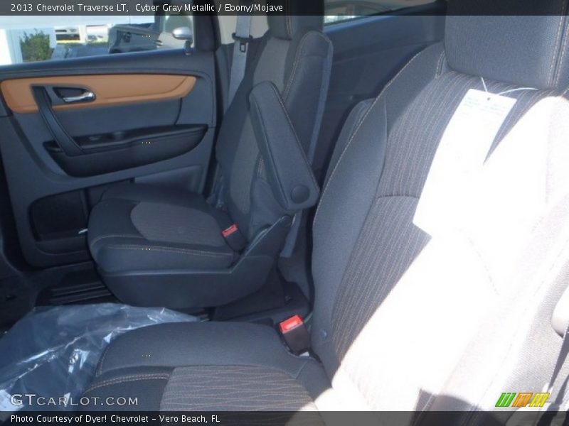 Cyber Gray Metallic / Ebony/Mojave 2013 Chevrolet Traverse LT