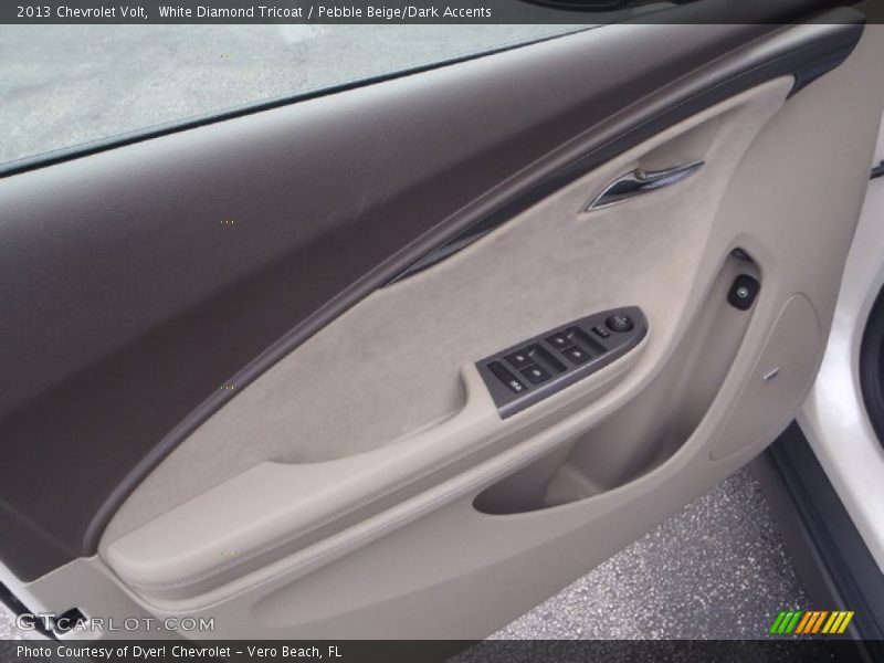 White Diamond Tricoat / Pebble Beige/Dark Accents 2013 Chevrolet Volt