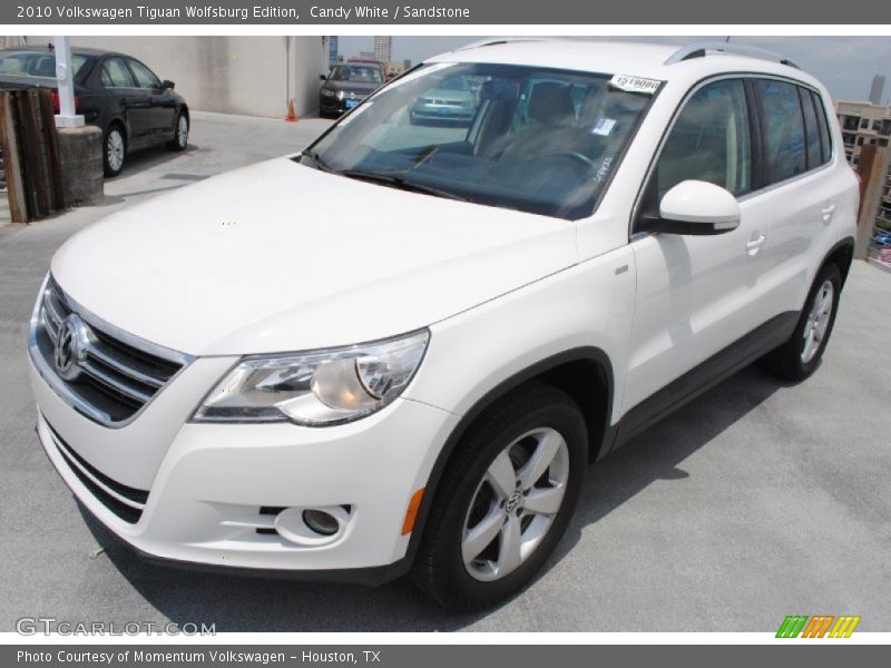 Candy White / Sandstone 2010 Volkswagen Tiguan Wolfsburg Edition