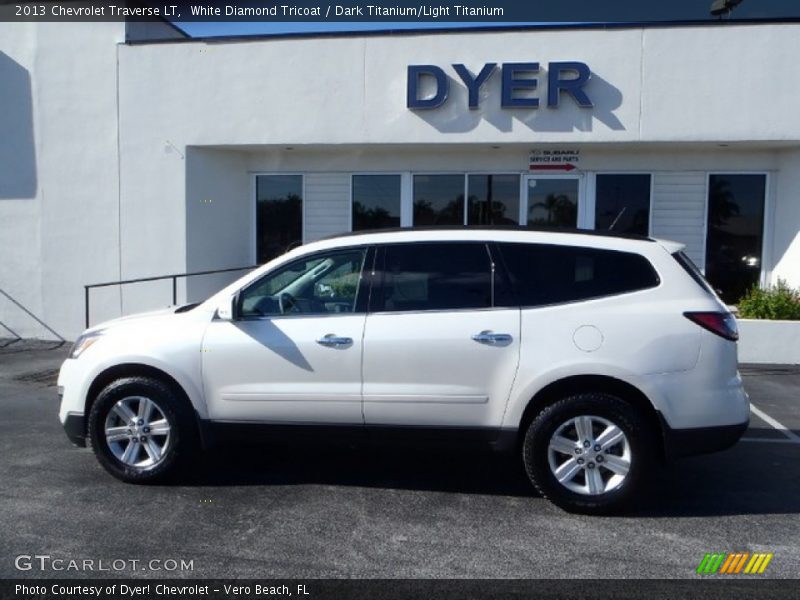 White Diamond Tricoat / Dark Titanium/Light Titanium 2013 Chevrolet Traverse LT