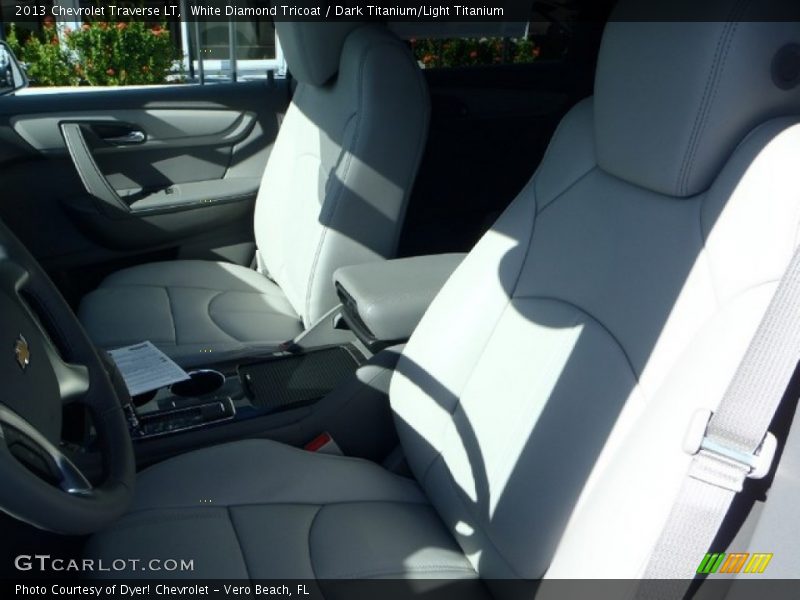 White Diamond Tricoat / Dark Titanium/Light Titanium 2013 Chevrolet Traverse LT