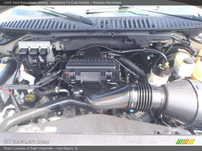  2005 Expedition Limited Engine - 5.4 Liter SOHC 24V VVT Triton V8