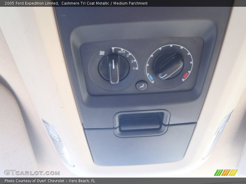 Cashmere Tri Coat Metallic / Medium Parchment 2005 Ford Expedition Limited