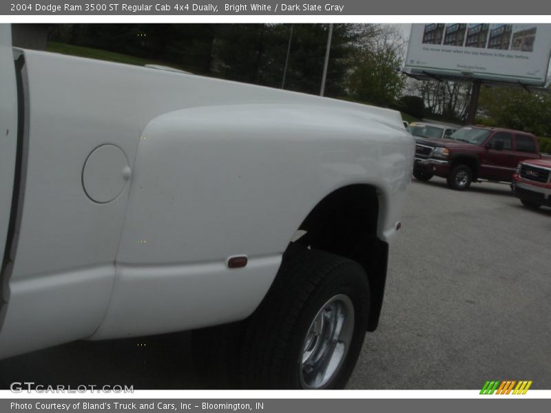 Bright White / Dark Slate Gray 2004 Dodge Ram 3500 ST Regular Cab 4x4 Dually