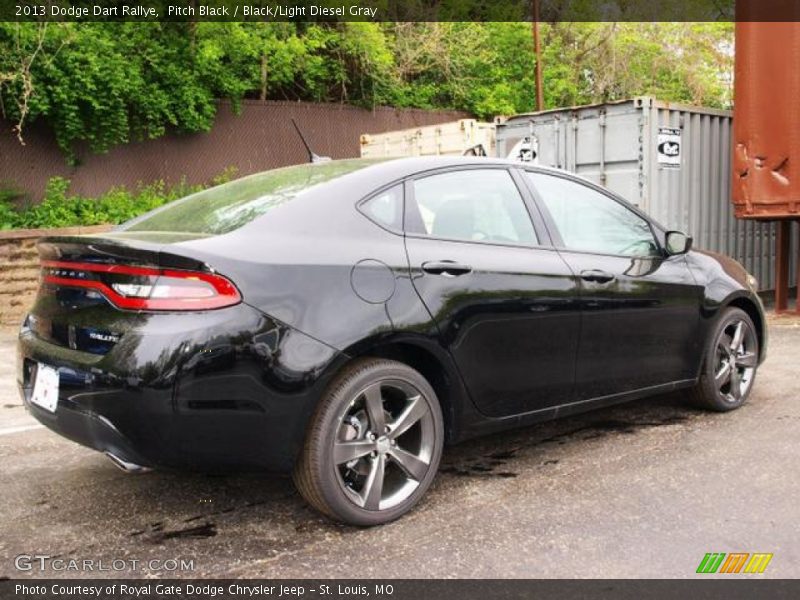 Pitch Black / Black/Light Diesel Gray 2013 Dodge Dart Rallye