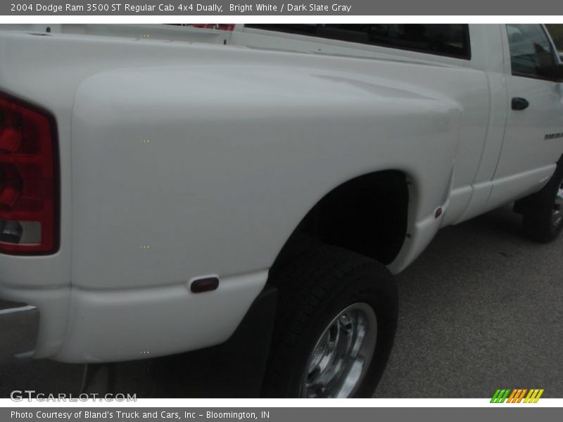 Bright White / Dark Slate Gray 2004 Dodge Ram 3500 ST Regular Cab 4x4 Dually