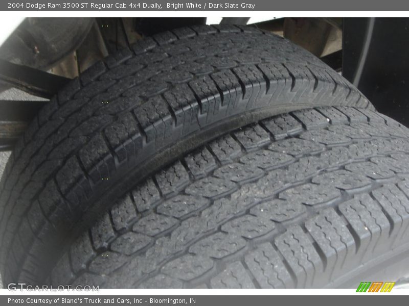 Bright White / Dark Slate Gray 2004 Dodge Ram 3500 ST Regular Cab 4x4 Dually