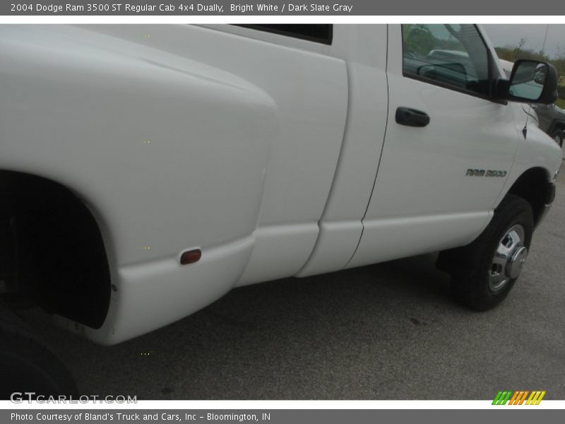 Bright White / Dark Slate Gray 2004 Dodge Ram 3500 ST Regular Cab 4x4 Dually