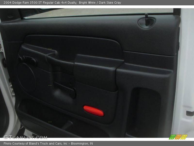 Bright White / Dark Slate Gray 2004 Dodge Ram 3500 ST Regular Cab 4x4 Dually
