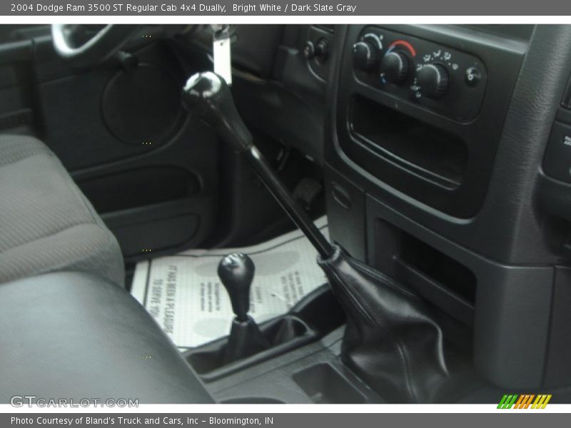 Bright White / Dark Slate Gray 2004 Dodge Ram 3500 ST Regular Cab 4x4 Dually